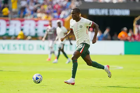 تقارير تكشف.. مستقبل نيكولاس جاكسون مع تشيلسي